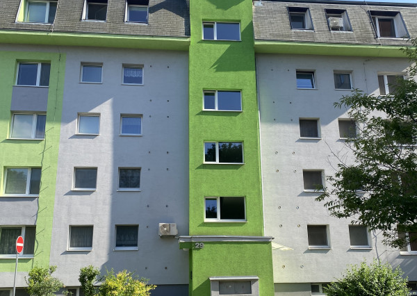 +++ NA PREDAJ VEĽKÝ 2 IZBOVÝ BYT S BALKÓNOM NA DRUŽBE ZA 157.000,-+++