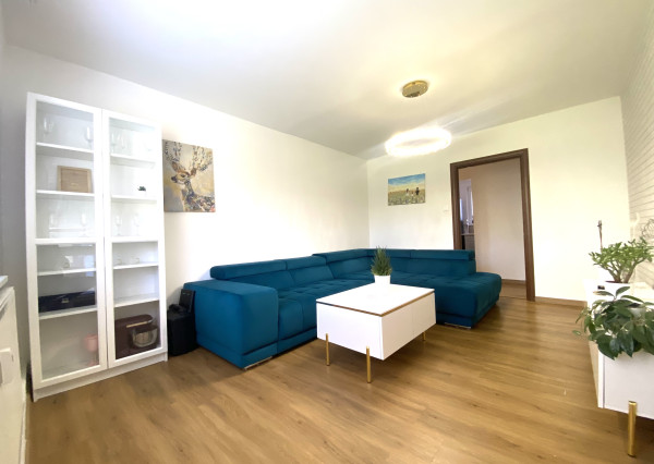 +++ KOMPLETNE REKONŠTRUOVANÝ 3 IZBOVÝ BYT NA SKOK OD CENTRA TRNAVY+++